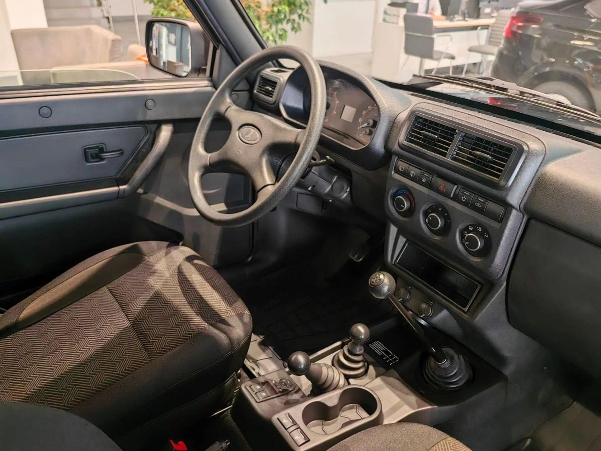 LADA Niva Legend I, Черный "Пантера", 861288 рублей, вид 7