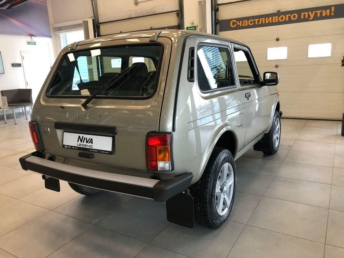 LADA Niva Legend I, Серебристый "Платина" металлик, 834360 рублей, вид 3