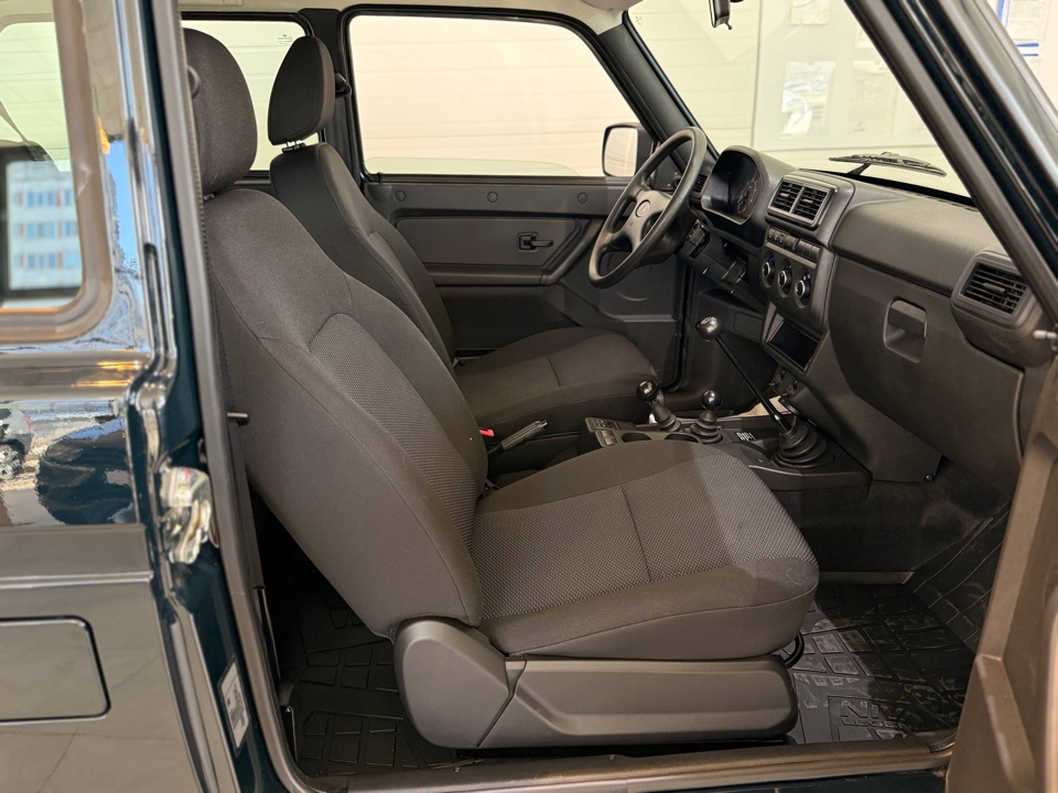 LADA Niva Legend I, Темно-зеленый "Несси 2", 826000 рублей, вид 6