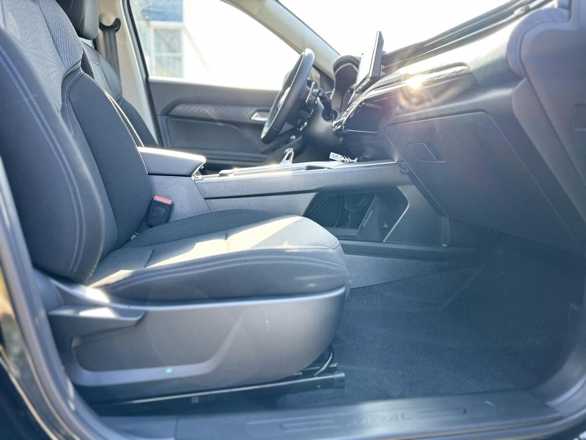 Haval Jolion I Рестайлинг, Галактический Черный, 2049000 рублей, вид 10