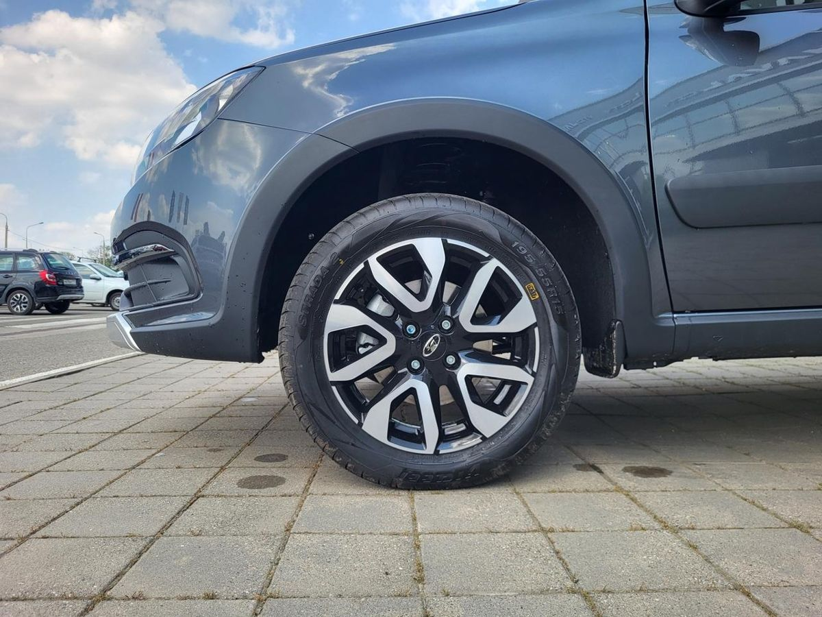 LADA Granta Cross I Рестайлинг, Серебристо-темно-серый "Борнео" металлик, 1046000 рублей, вид 10