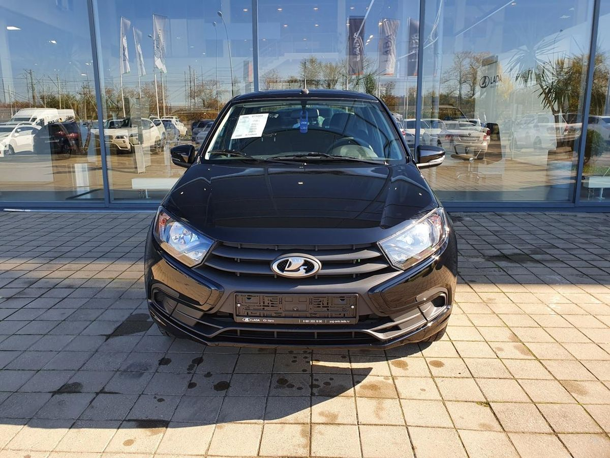 LADA Granta седан I Рестайлинг, Черный "Пантера", 931000 рублей, вид 3