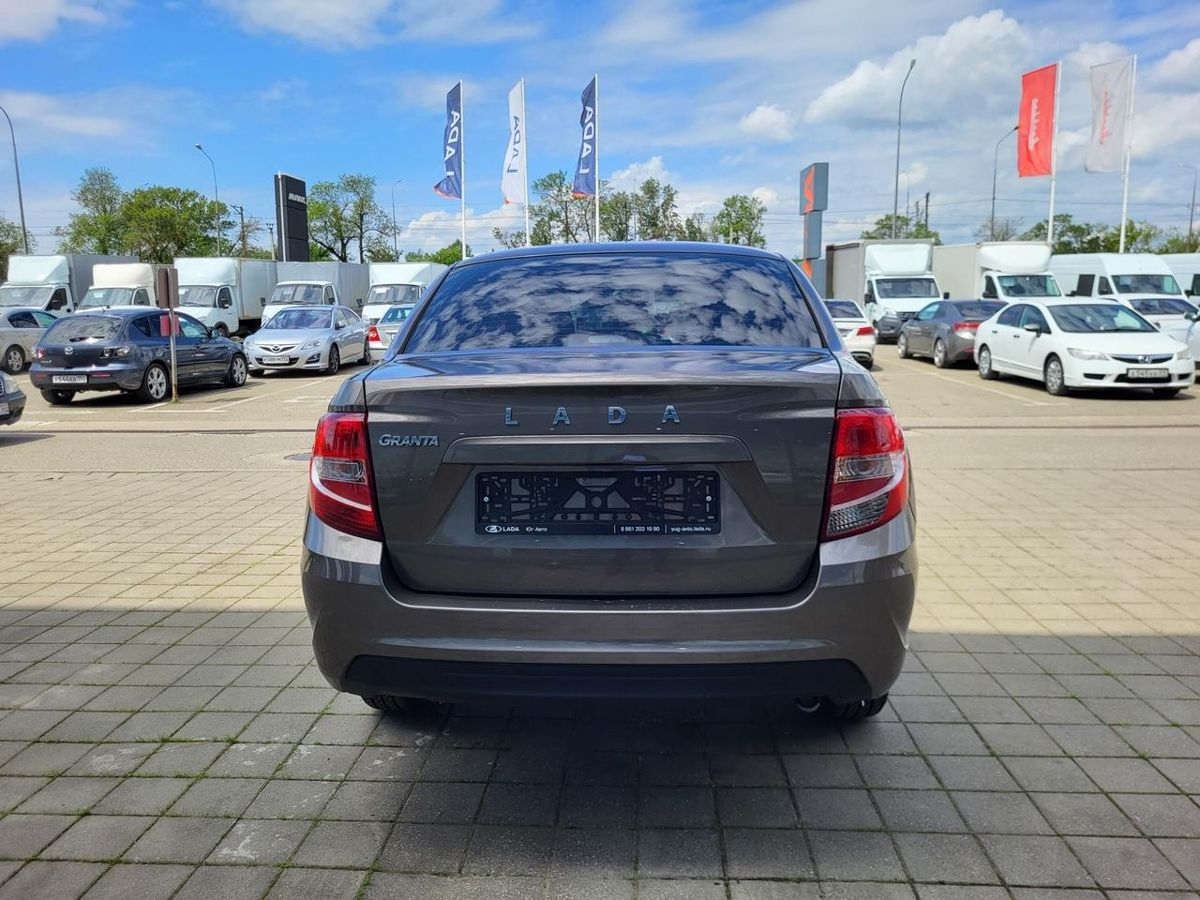 LADA Granta седан I Рестайлинг, Золотисто-коричневый "Кориандр" металлик, 951000 рублей, вид 6