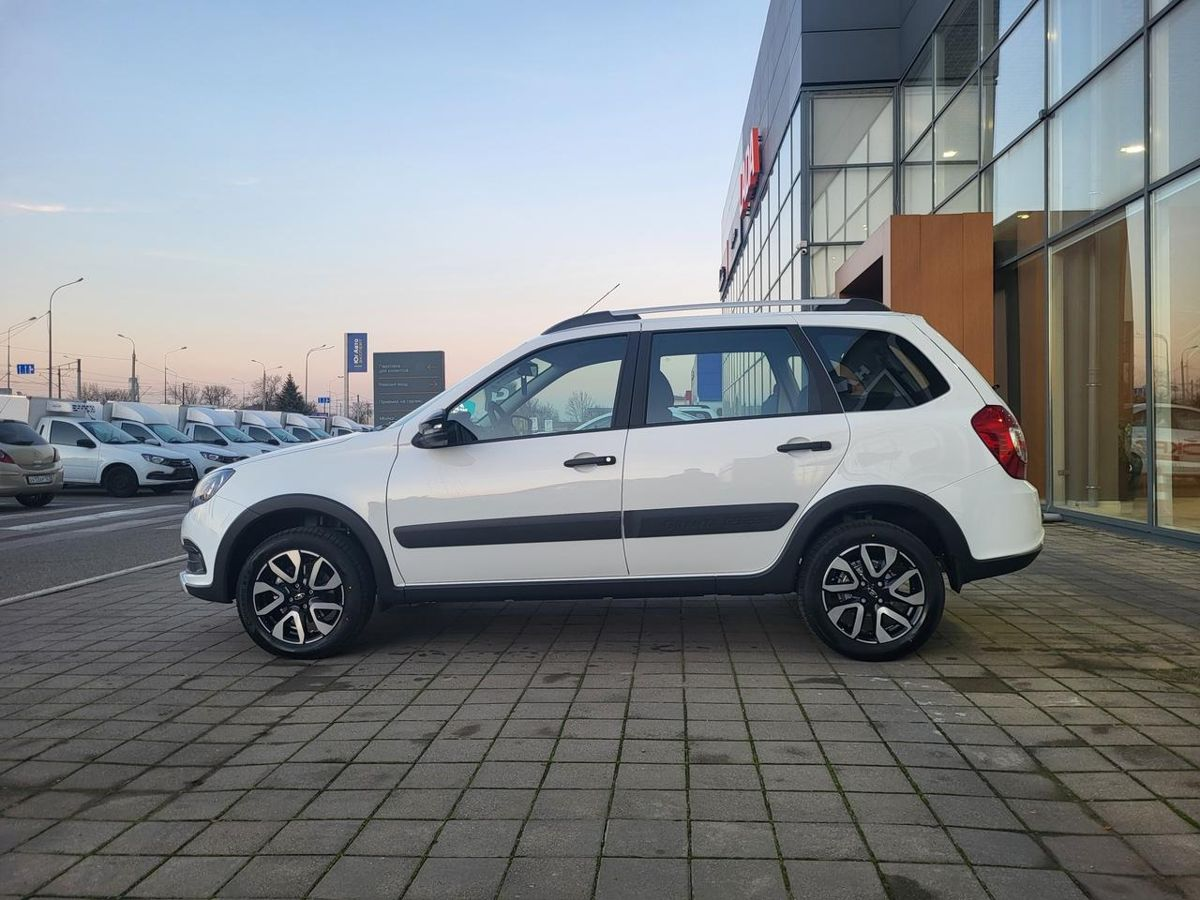 LADA Granta Cross I Рестайлинг, Белый "Ледниковый", 1076000 рублей, вид 3