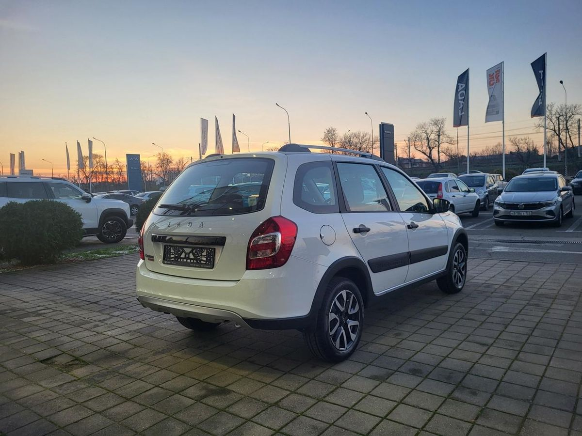 LADA Granta Cross I Рестайлинг, Белый "Ледниковый", 1076000 рублей, вид 8
