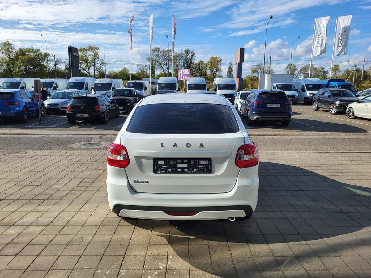 LADA Granta лифтбек I Рестайлинг, Белый "Ледниковый", 961000 рублей, вид 6