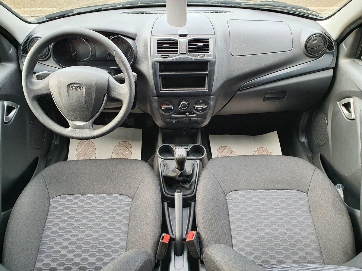 LADA Granta седан I Рестайлинг, Черный "Пантера", 898000 рублей, вид 10