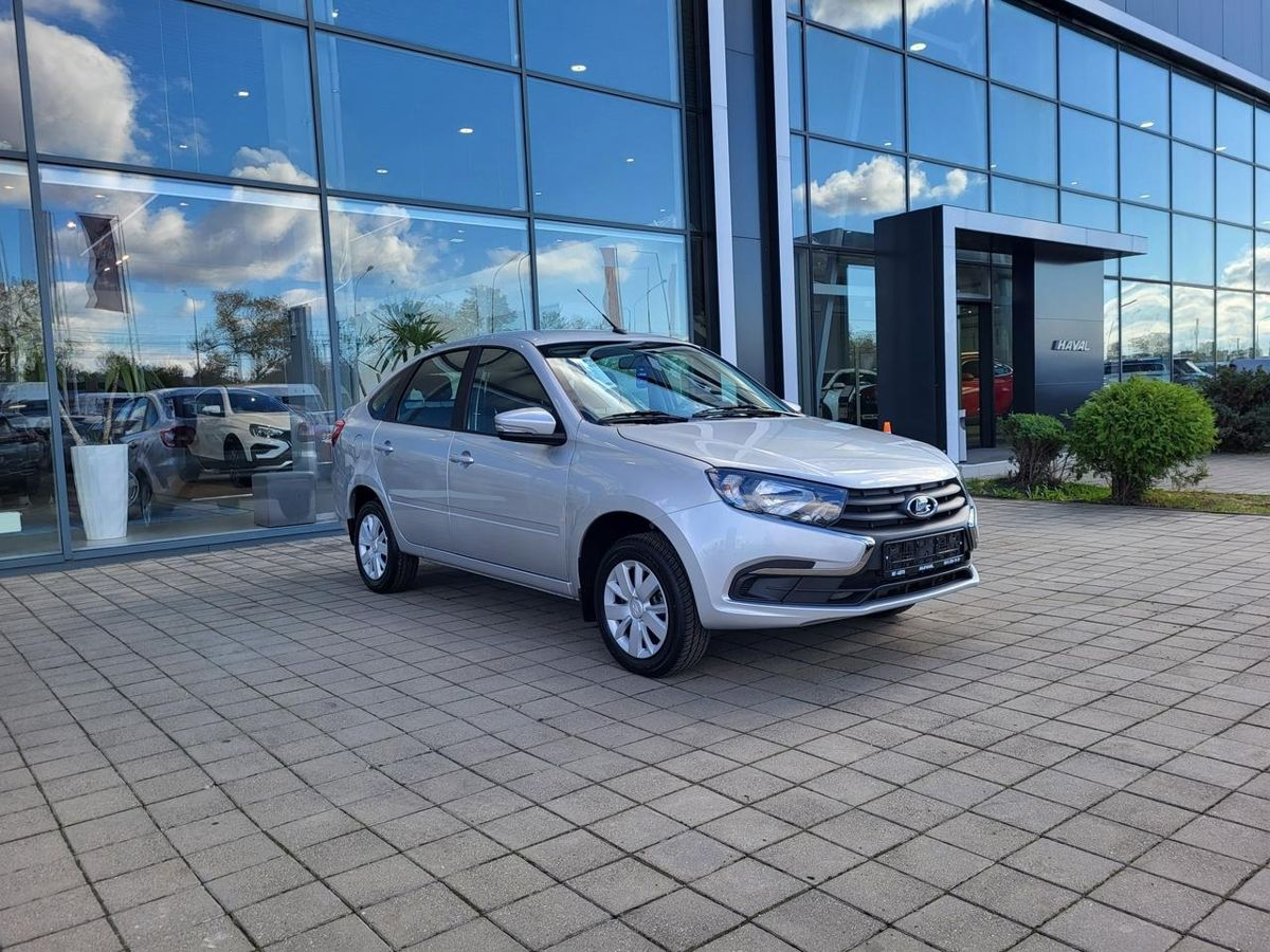 LADA Granta лифтбек I Рестайлинг, Серебристый "Платина" металлик, 1031000 рублей, вид 4