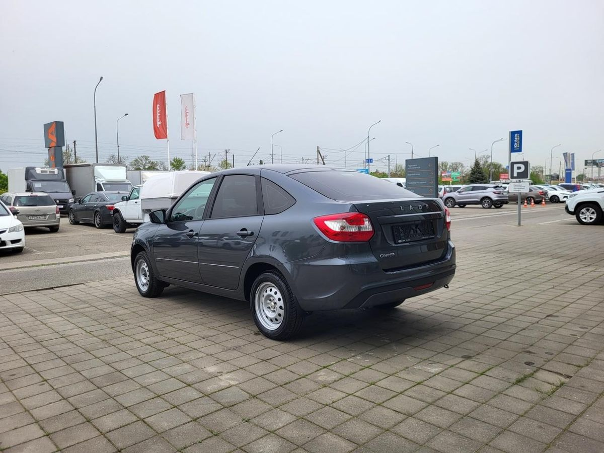 LADA Granta лифтбек I Рестайлинг, Серебристо-темно-серый "Борнео" металлик, 981000 рублей, вид 5