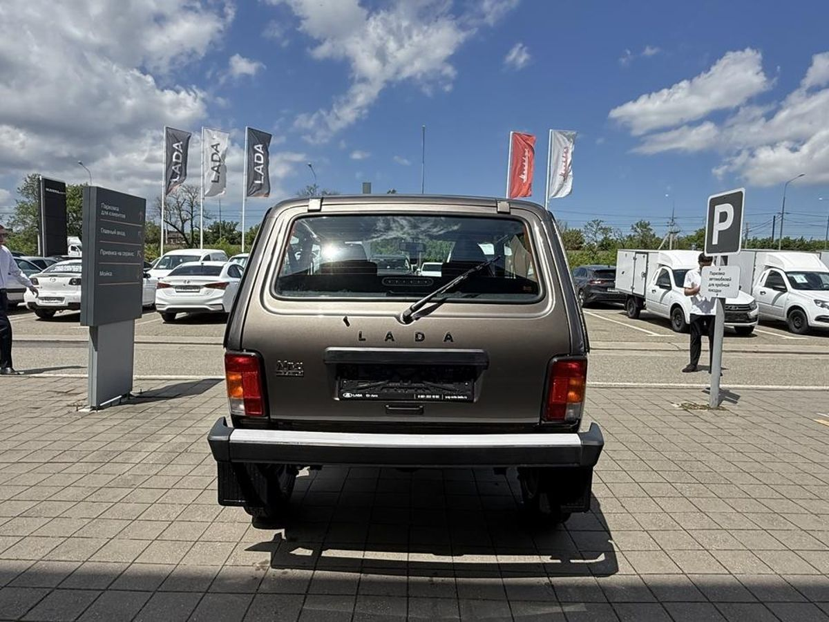 LADA Niva Legend I, Золотисто-коричневый "Кориандр" металлик, 1060000 рублей, вид 6