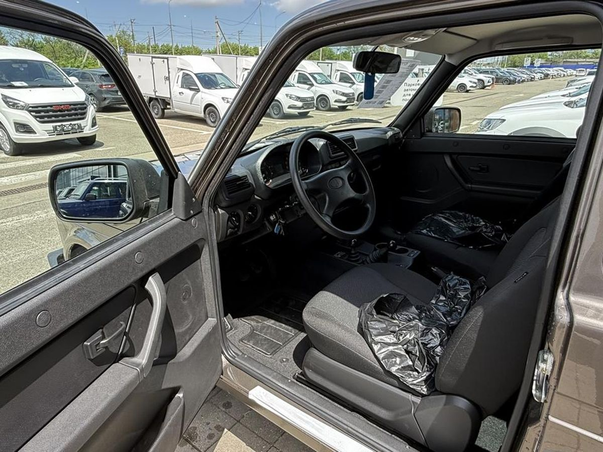 LADA Niva Legend I, Золотисто-коричневый "Кориандр" металлик, 1060000 рублей, вид 8