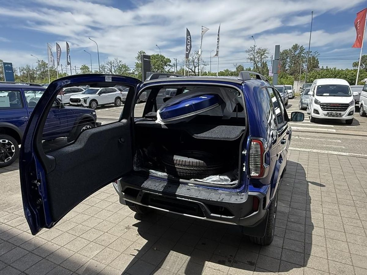 LADA Niva Travel I Рестайлинг, Синий "Капитан" металлик, 1714000 рублей, вид 3