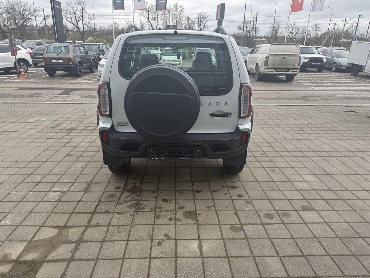 LADA Niva Travel I Рестайлинг, Белый "Ледниковый", 1483000 рублей, вид 9