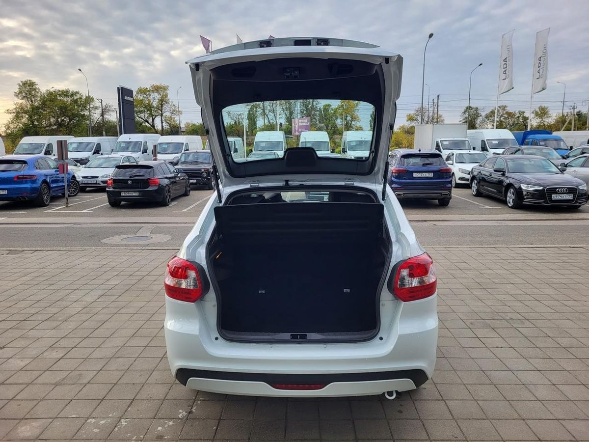 LADA Granta лифтбек I Рестайлинг, Белый "Ледниковый", 928000 рублей, вид 7