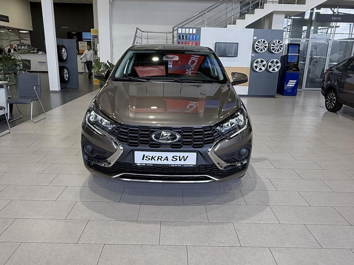 LADA Iskra SW I, Золотисто-коричневый "Кориандр" металлик, 1435000 рублей, вид 3