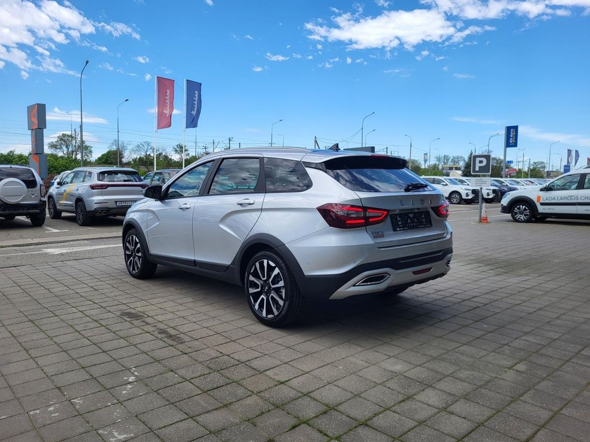 LADA Vesta SW Cross I Рестайлинг (NG), Серебристый "Платина" металлик, 2121000 рублей, вид 5