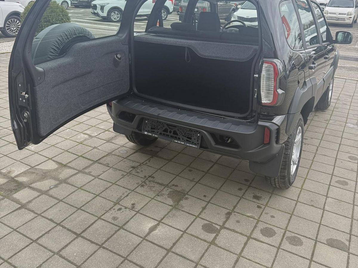 LADA Niva Travel I Рестайлинг, Черный "Пантера", 1483000 рублей, вид 7