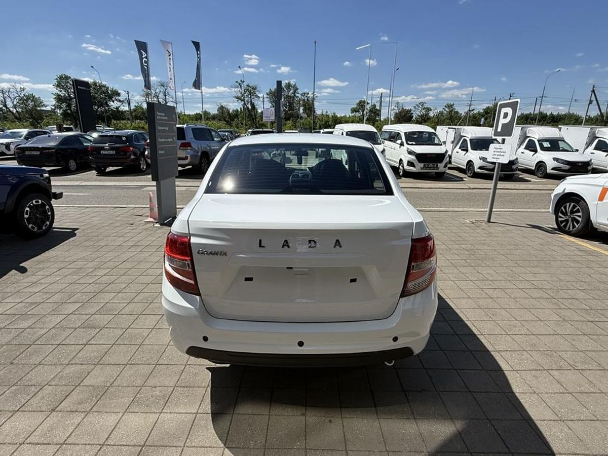LADA Granta седан I Рестайлинг, Белый "Ледниковый", 1098000 рублей, вид 6