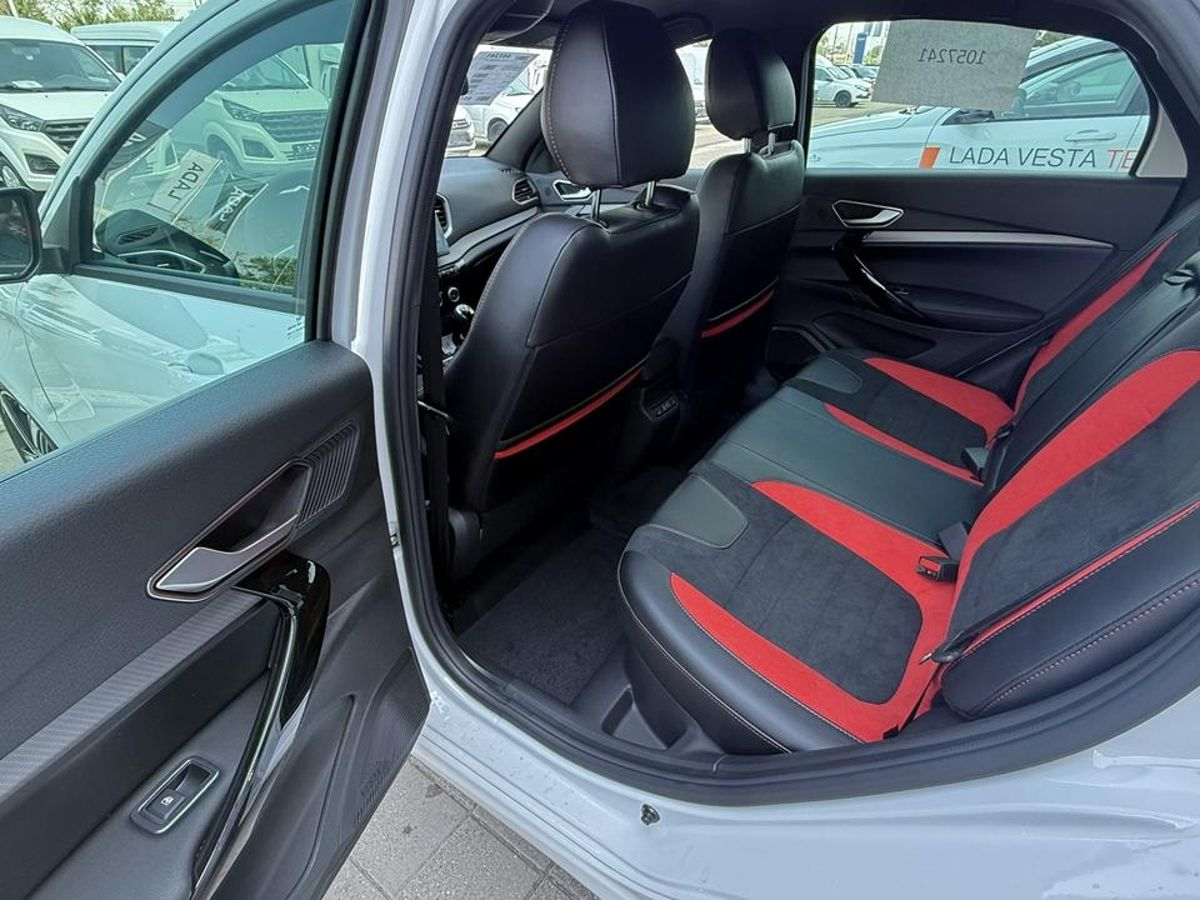 LADA Vesta Sport I Рестайлинг (NG), Белый "Ледниковый", 2202000 рублей, вид 6