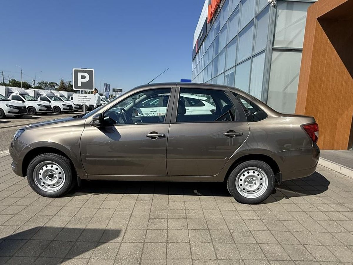 LADA Granta седан I Рестайлинг, Золотисто-коричневый "Кориандр" металлик, 918000 рублей, вид 4