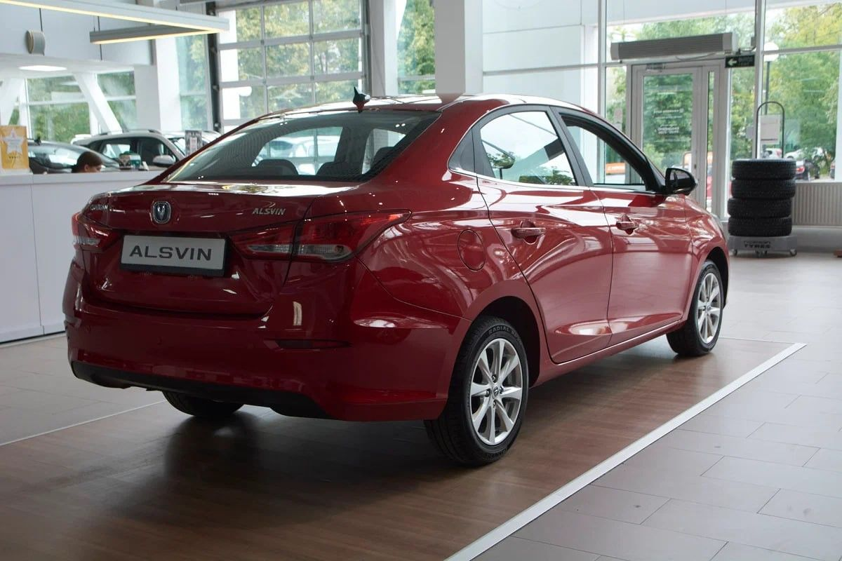 Changan Alsvin I, Искрящийся красный, 1540801 рублей, вид 8