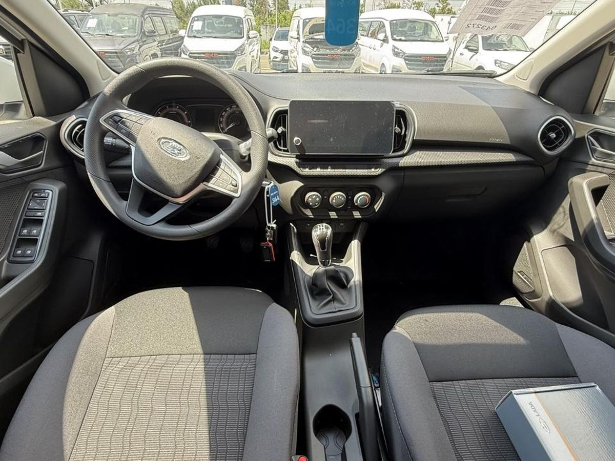 LADA Iskra SW I, Белый "Ледниковый", 1515000 рублей, вид 8