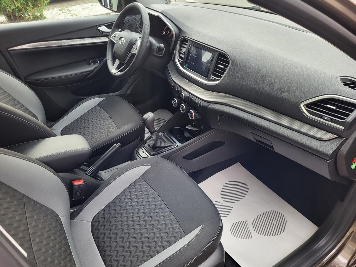 LADA Vesta I Рестайлинг (NG), Серебристый "Платина" металлик, 1555000 рублей, вид 13