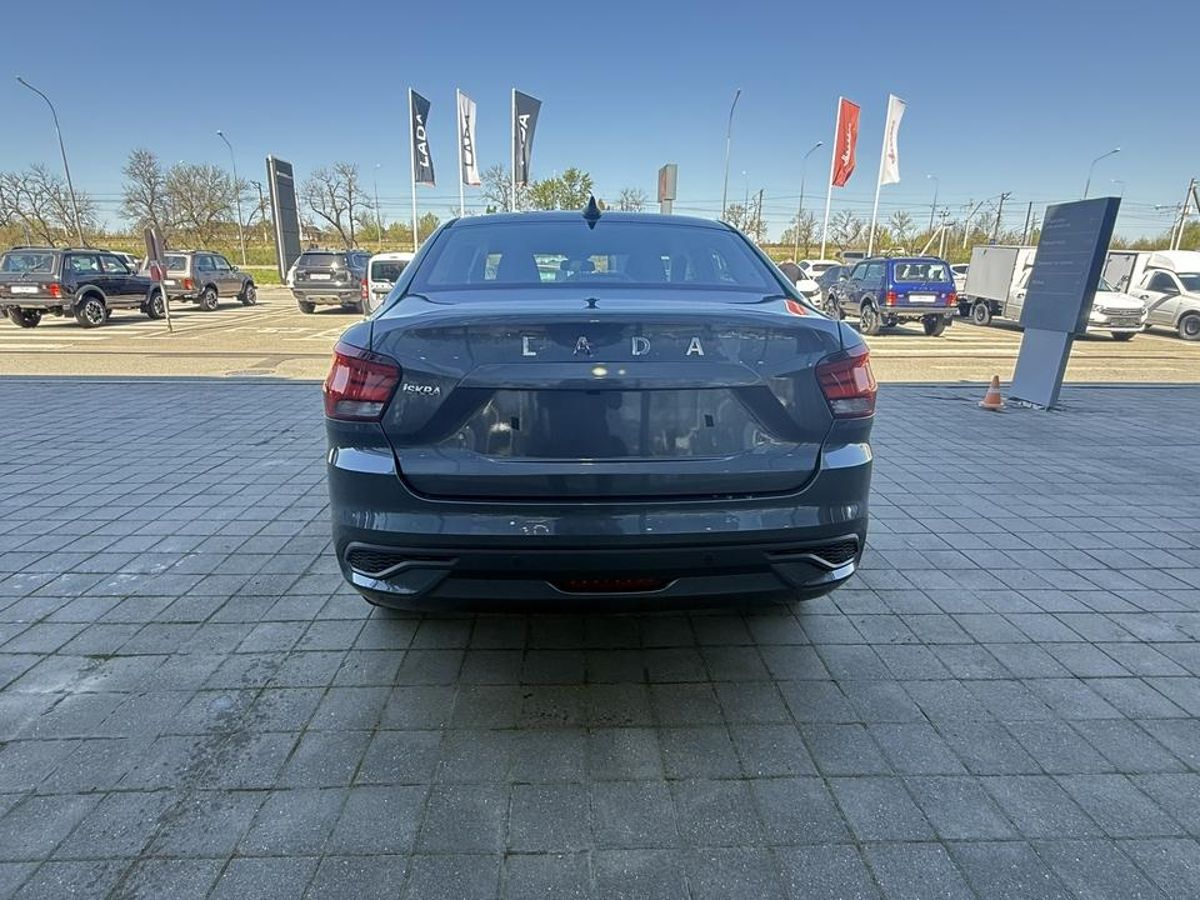 LADA Iskra I, Серебристо-темно-серый "Борнео" металлик, 1667000 рублей, вид 6