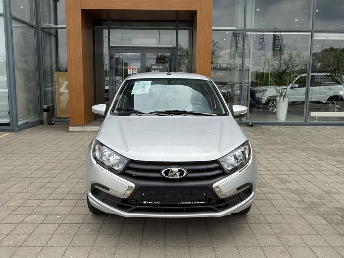 LADA Granta седан I Рестайлинг, Серебристый "Платина" металлик, 1118000 рублей, вид 3