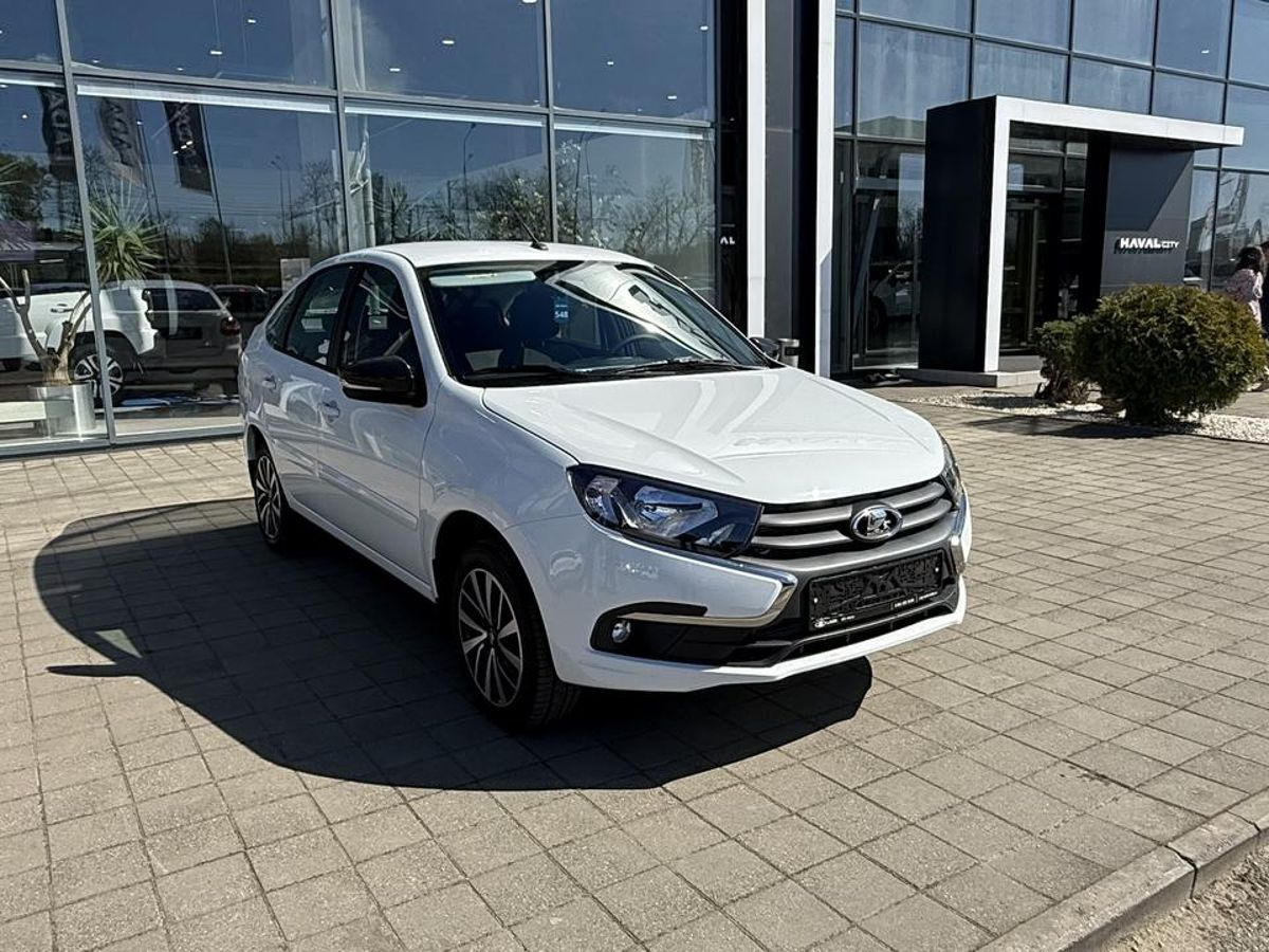 LADA Granta лифтбек I Рестайлинг, Белый "Ледниковый", 1154000 рублей, вид 2