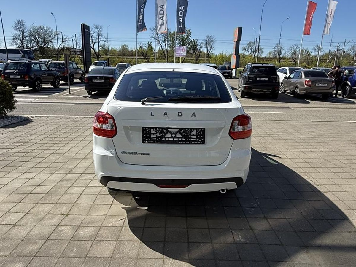 LADA Granta лифтбек I Рестайлинг, Белый "Ледниковый", 1154000 рублей, вид 5