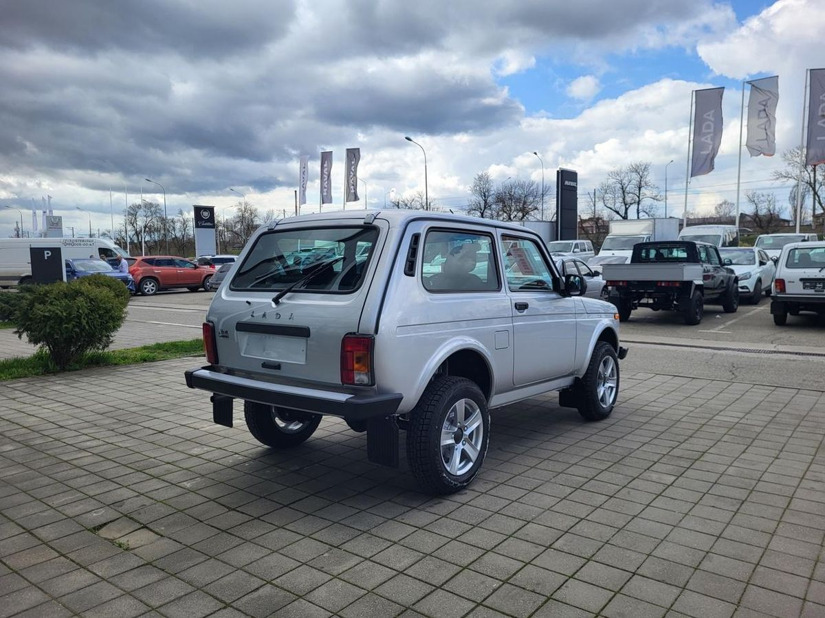 LADA Niva Legend I, Серебристый "Платина" металлик, 1005000 рублей, вид 8