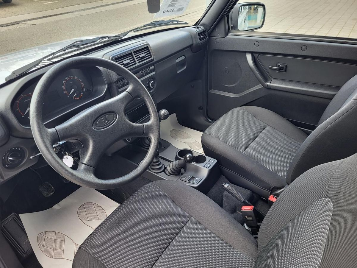 LADA Niva Legend I, Серебристый "Платина" металлик, 1005000 рублей, вид 10