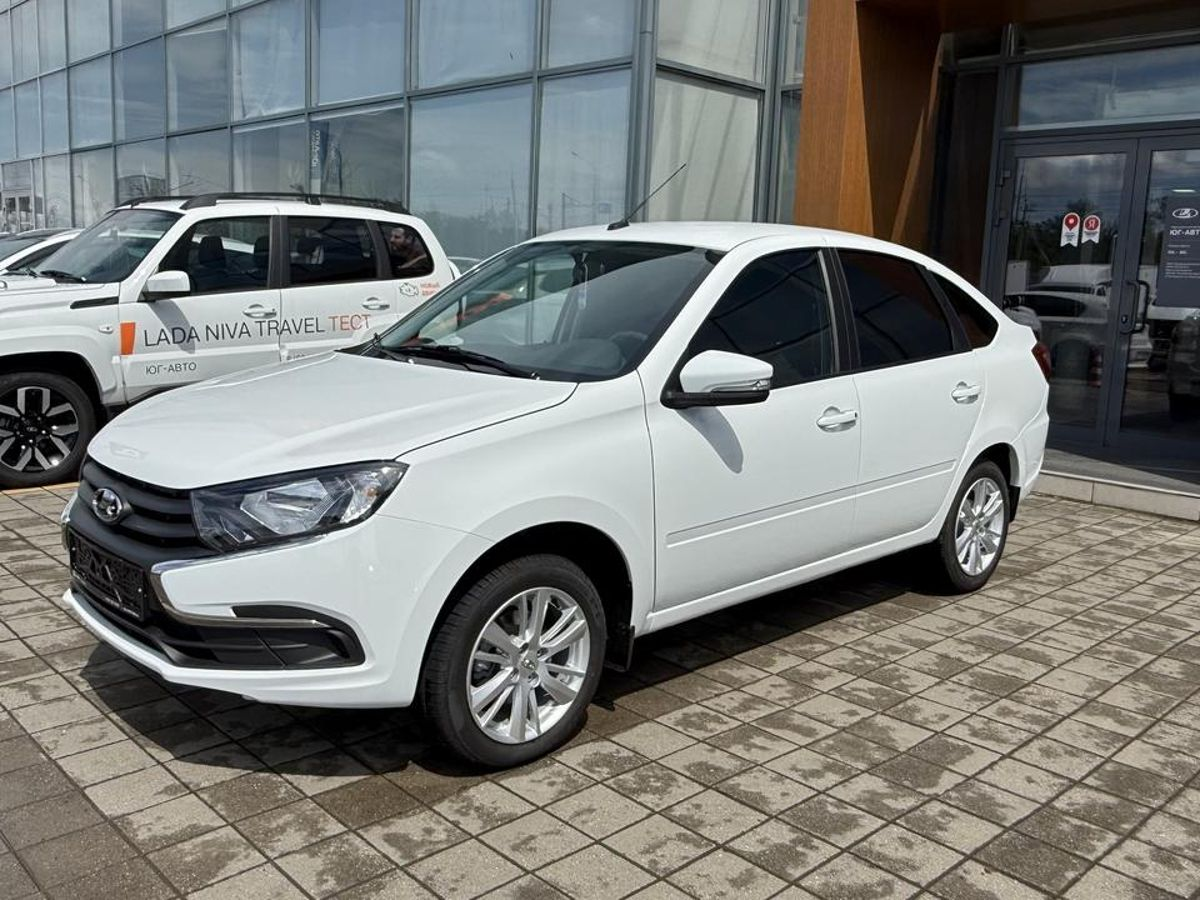 LADA Granta лифтбек I Рестайлинг, Белый "Ледниковый", 1128000 рублей, вид 2