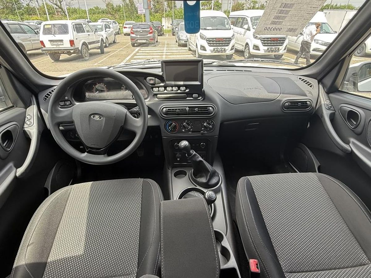 LADA Niva Travel I Рестайлинг, Белый "Ледниковый", 1669000 рублей, вид 9
