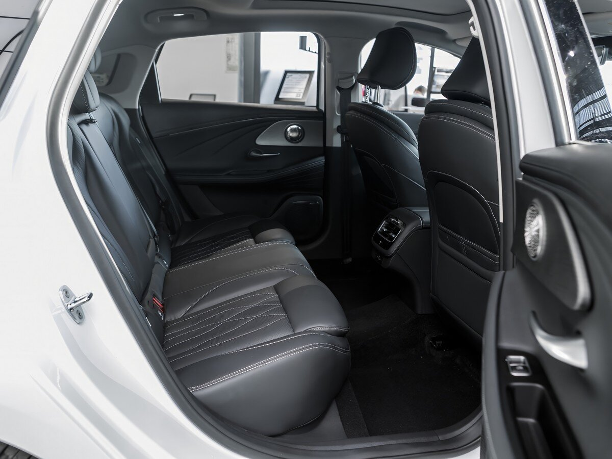 Chery Arrizo 8 I, Искрящийся белый, 2210000 рублей, вид 11