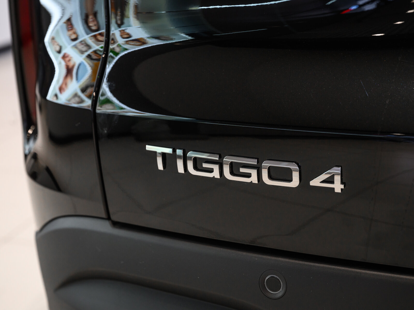 Chery Tiggo 4 I Рестайлинг 2, Глубокий черный, 1625000 рублей, вид 2