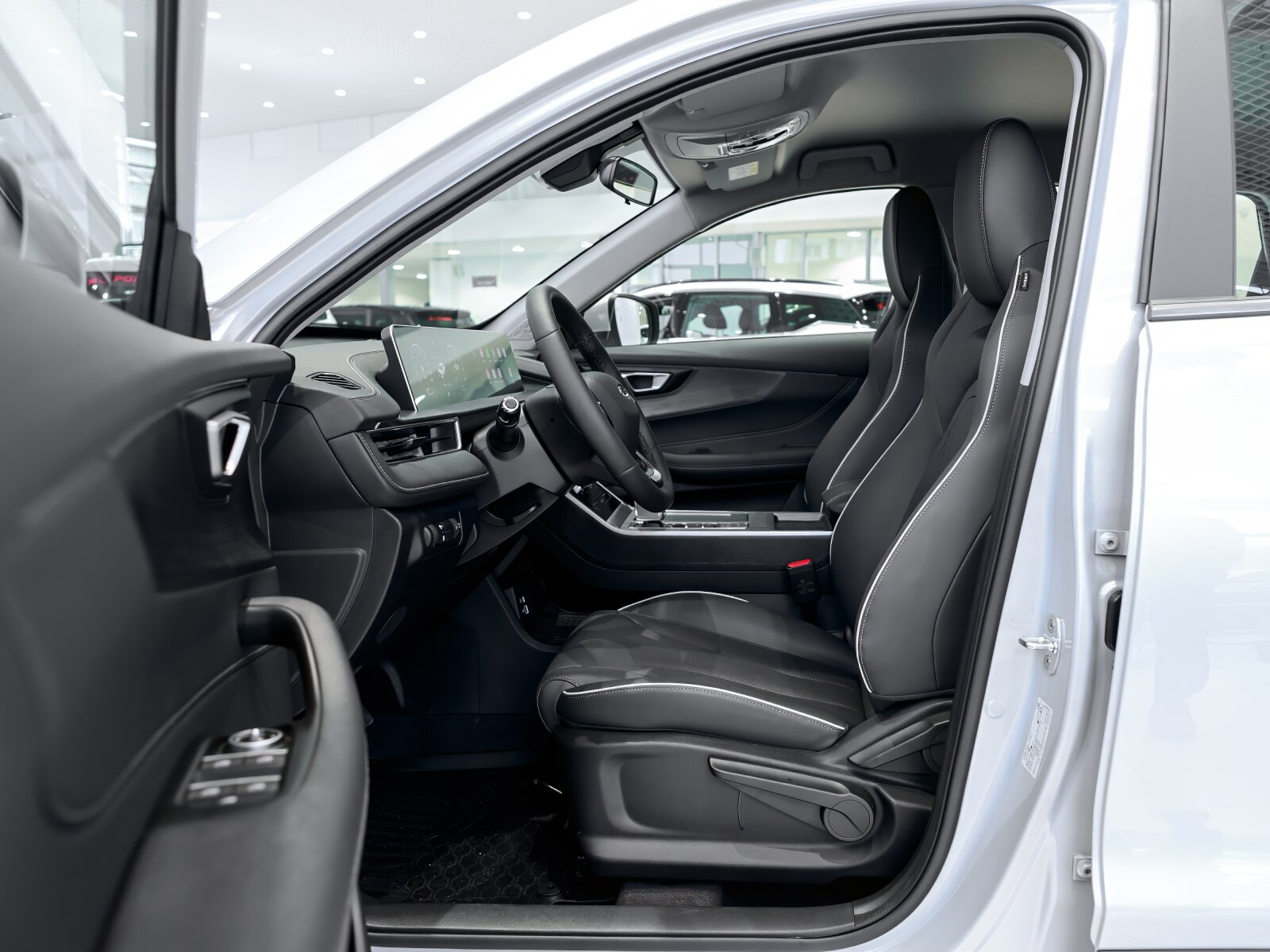 Chery Tiggo 4 I Рестайлинг 2, Искрящийся белый, 1625000 рублей, вид 9