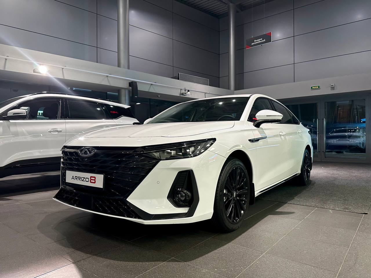 Chery Arrizo 8 I, Искрящийся белый, 2576900 рублей, вид 2