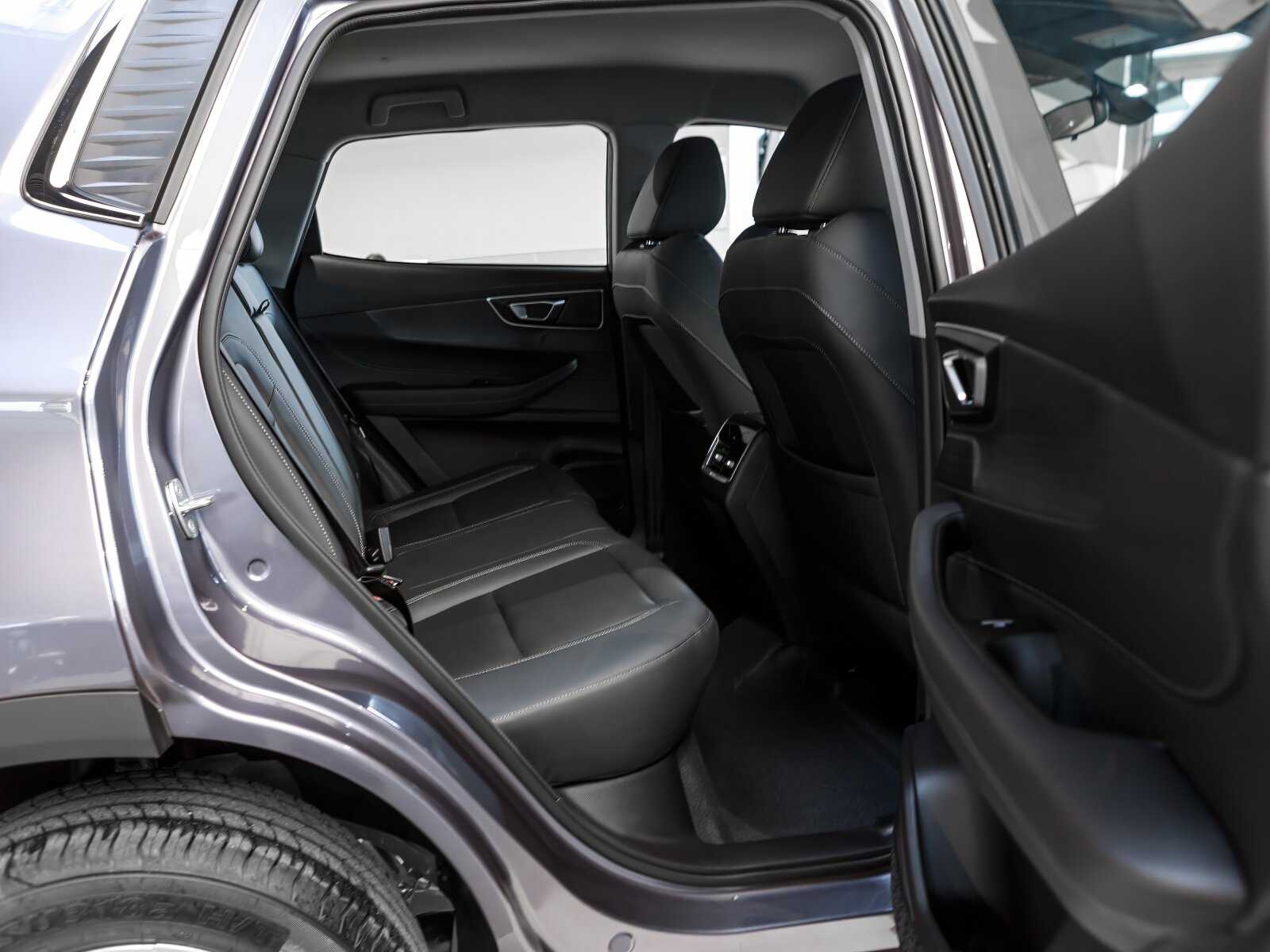 Chery Tiggo 4 Pro I Рестайлинг, Стальной серый, 1700000 рублей, вид 9
