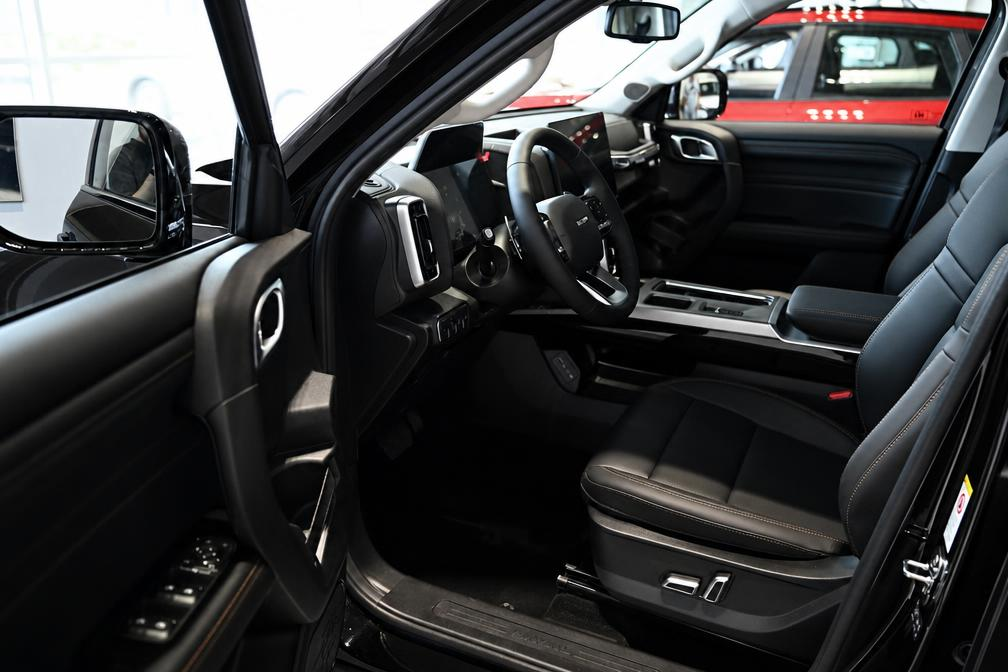 Haval Dargo I Рестайлинг, Галактический Черный, 3699000 рублей, вид 9
