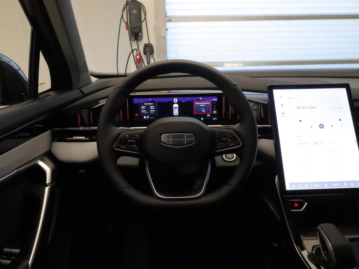 Geely Atlas II, Racing Green / Зеленый металлик, 3669990 рублей, вид 11