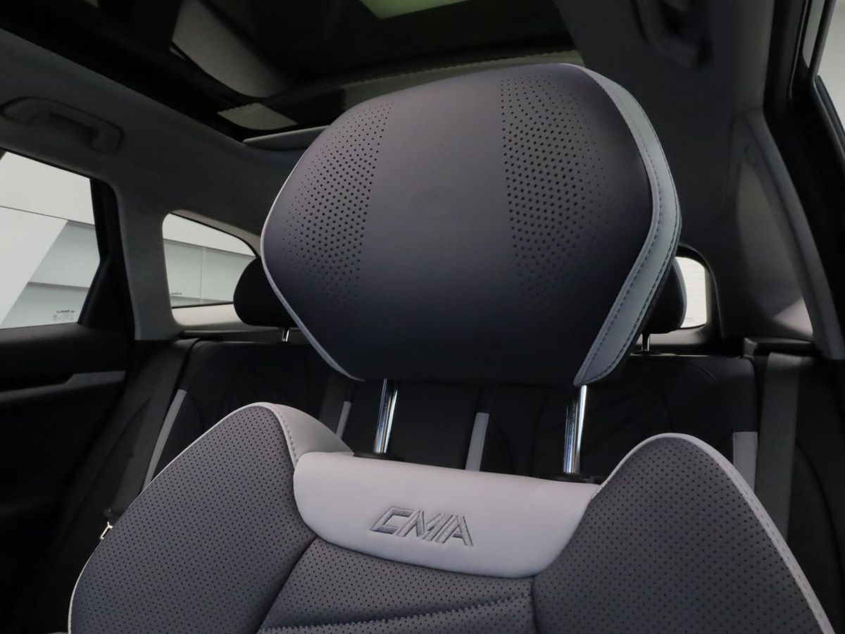 Geely Atlas II, Racing Green / Зеленый металлик, 3669990 рублей, вид 3