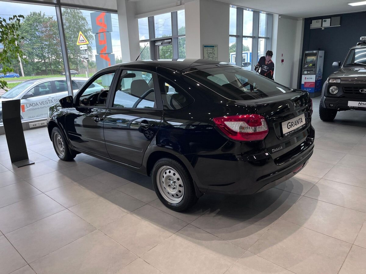 LADA Granta лифтбек I Рестайлинг, Черный "Пантера", 799616 рублей, вид 7