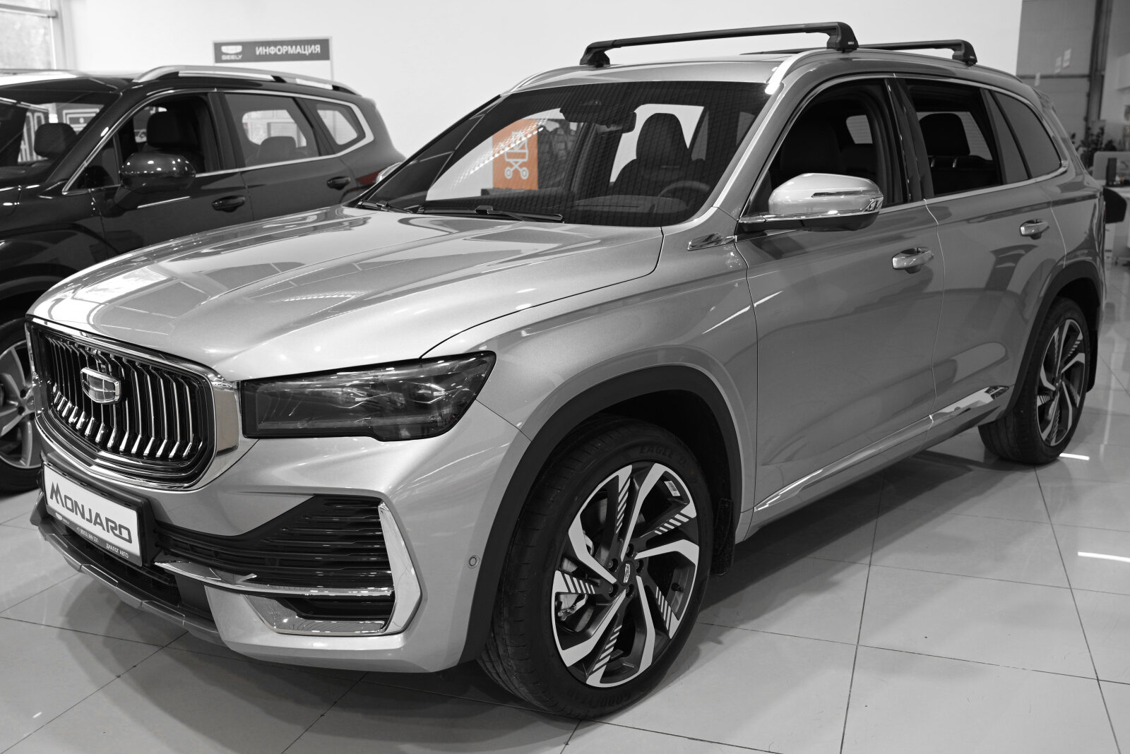 Geely Monjaro I, Aurora Silver / Серебристый металлик, 4599990 рублей, вид 2