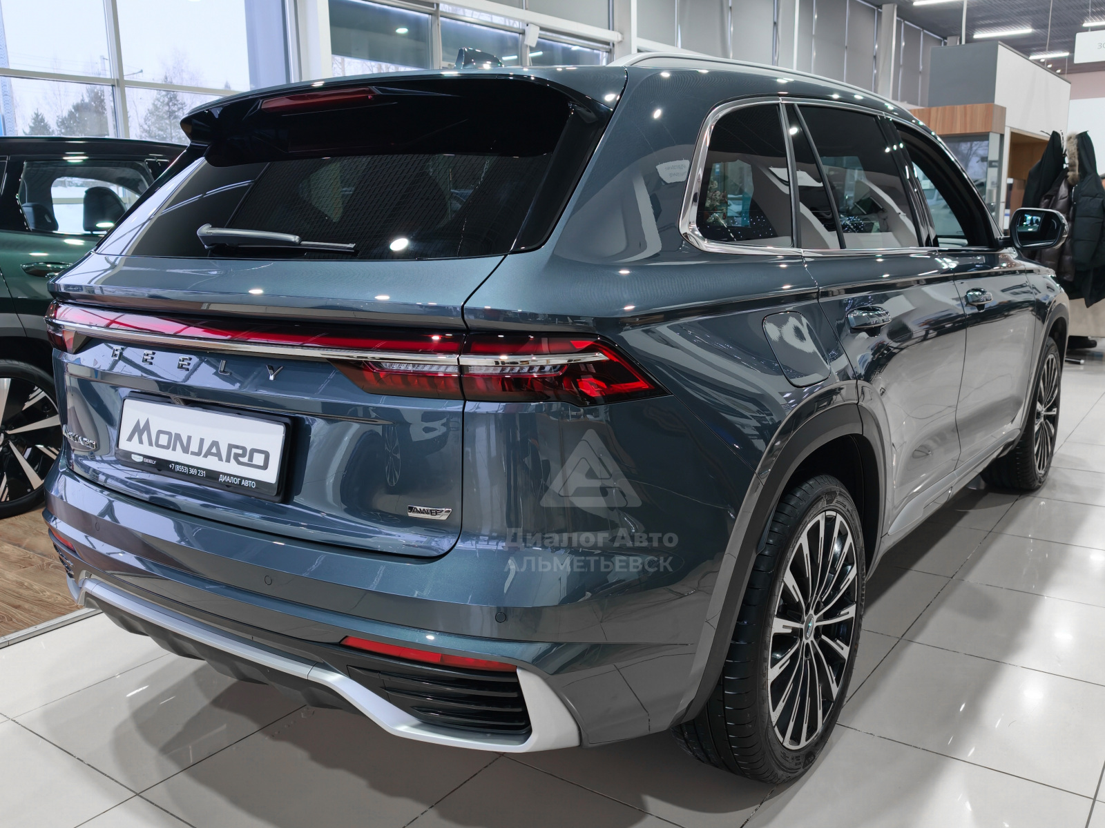 Geely Monjaro I, Basalt Grey / Серый металлик, 4899990 рублей, вид 5