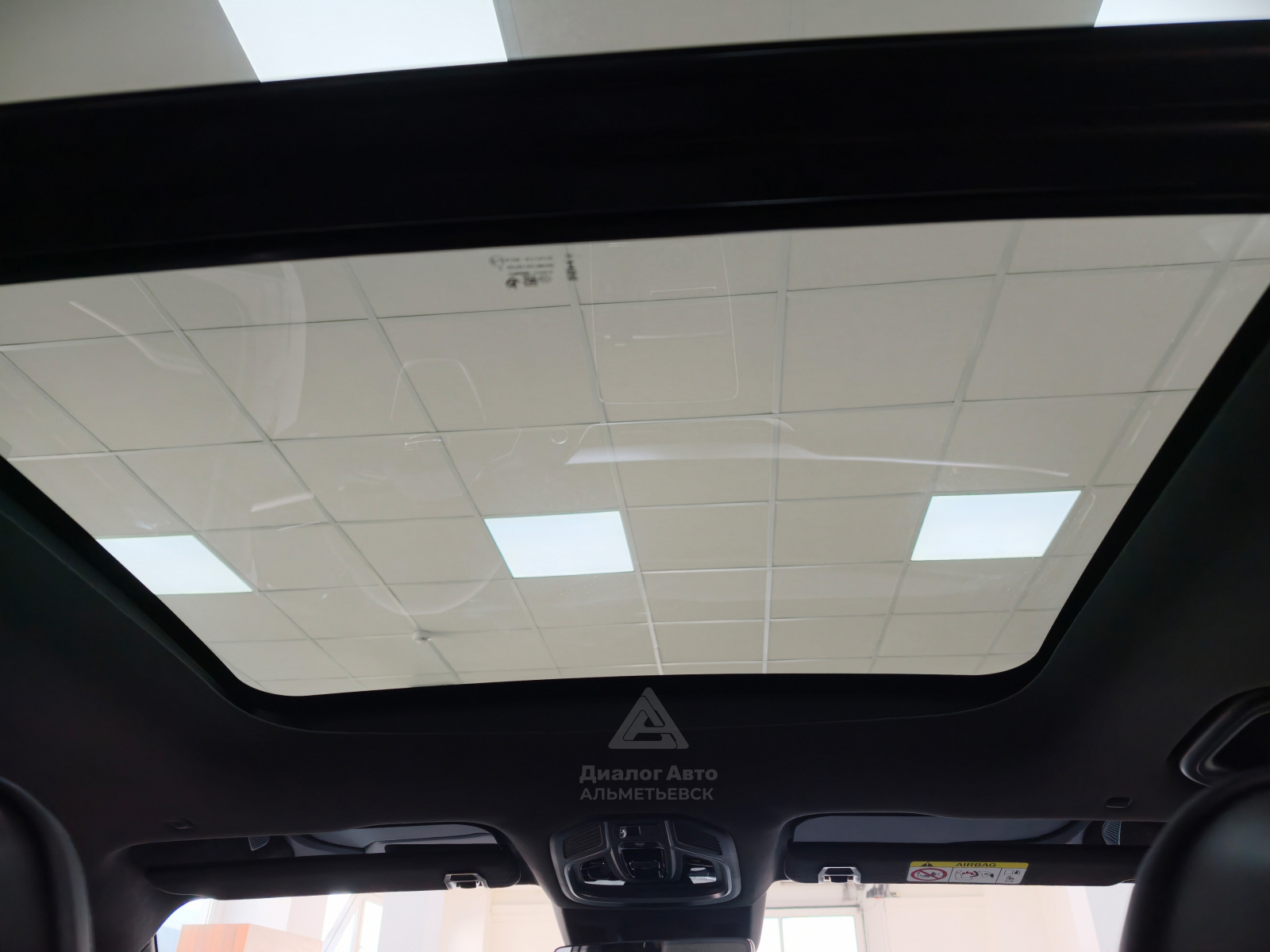 Geely Monjaro I, Oyster White / Белый металлик, 4899990 рублей, вид 12