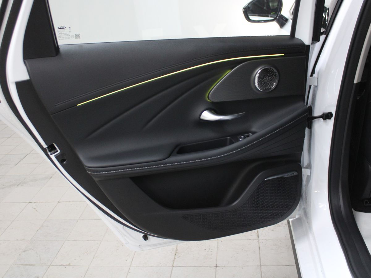 Chery Arrizo 8 I, Искрящийся белый, 2250000 рублей, вид 9
