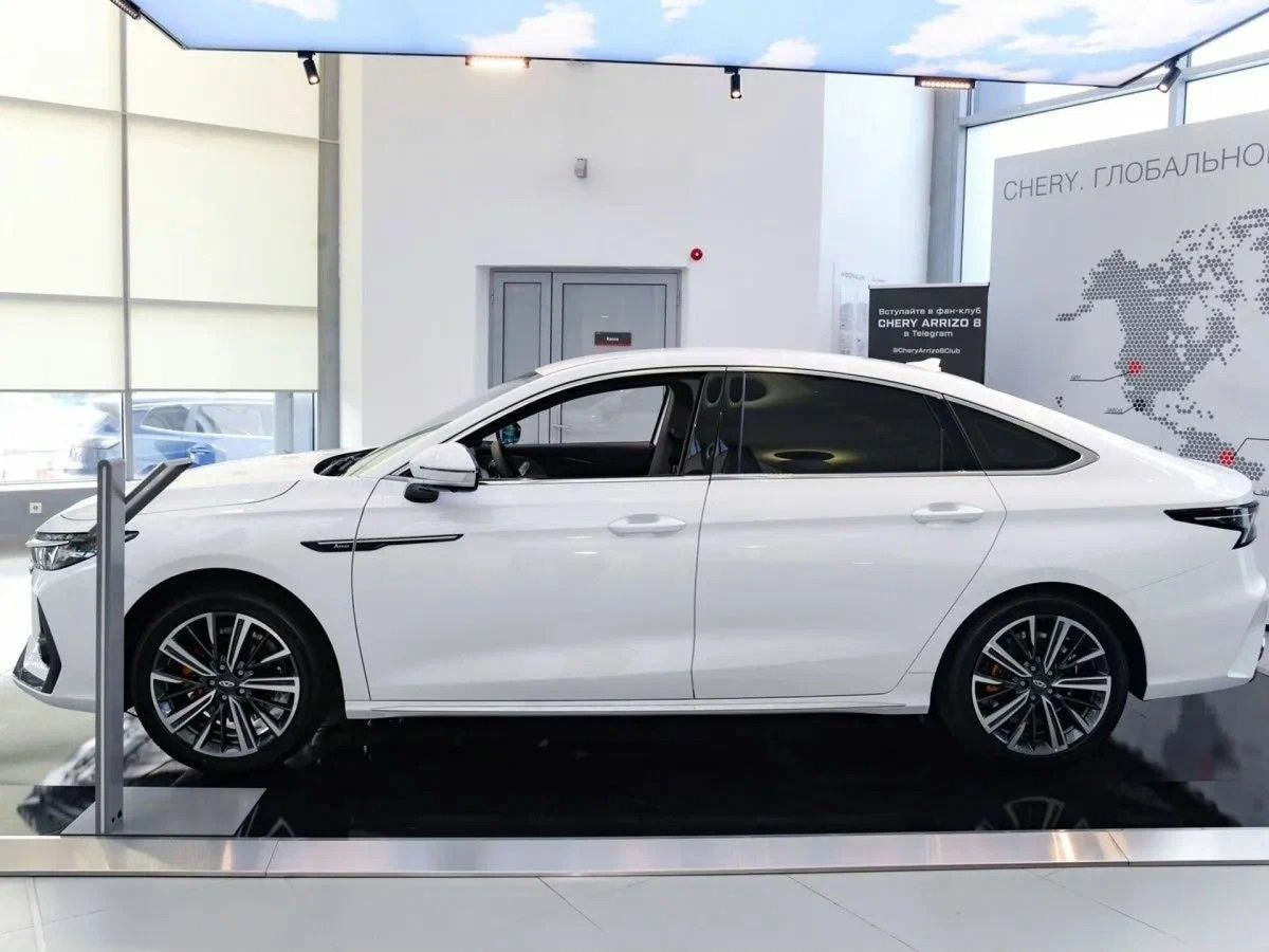 Chery Arrizo 8 I, Искрящийся белый, 2250000 рублей, вид 5