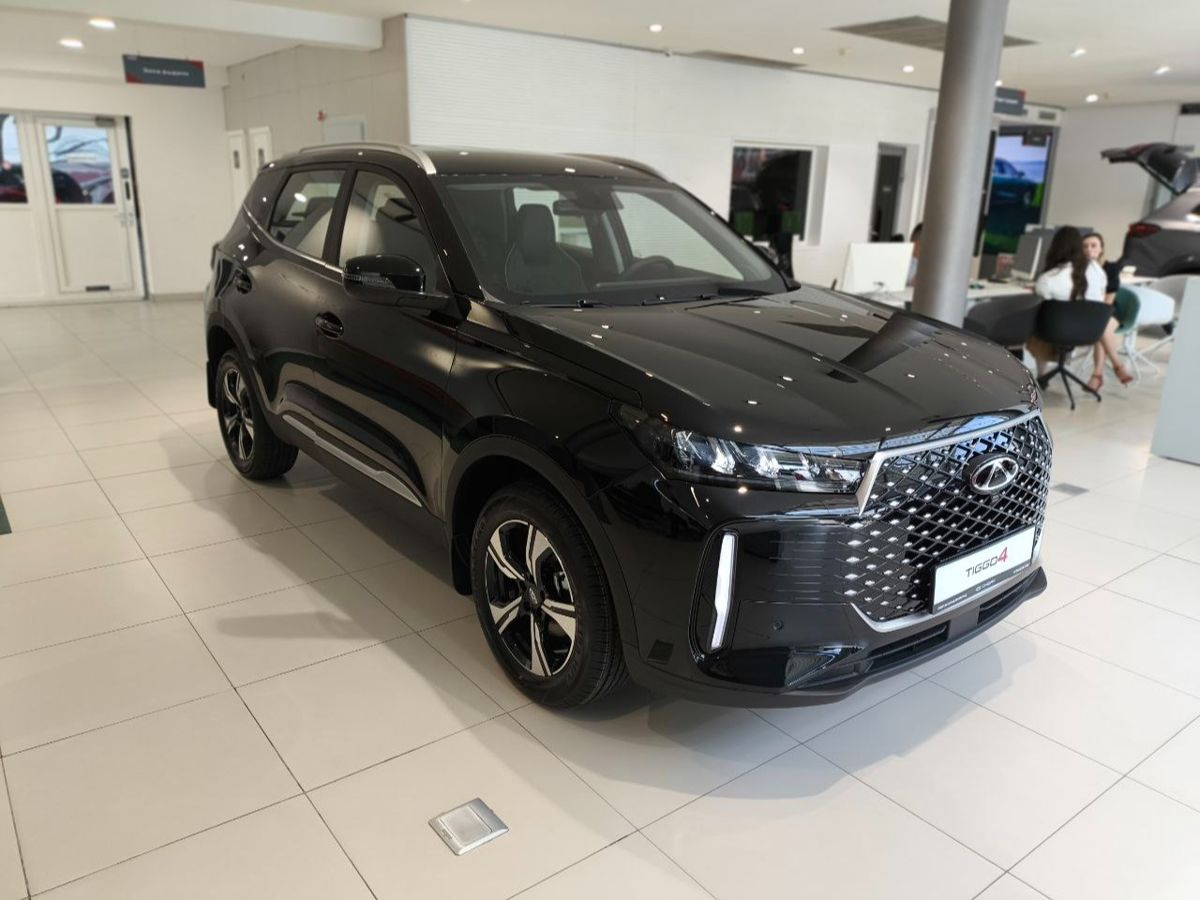 Chery Tiggo 4 I Рестайлинг 2, Глубокий черный, 2099000 рублей, вид 17